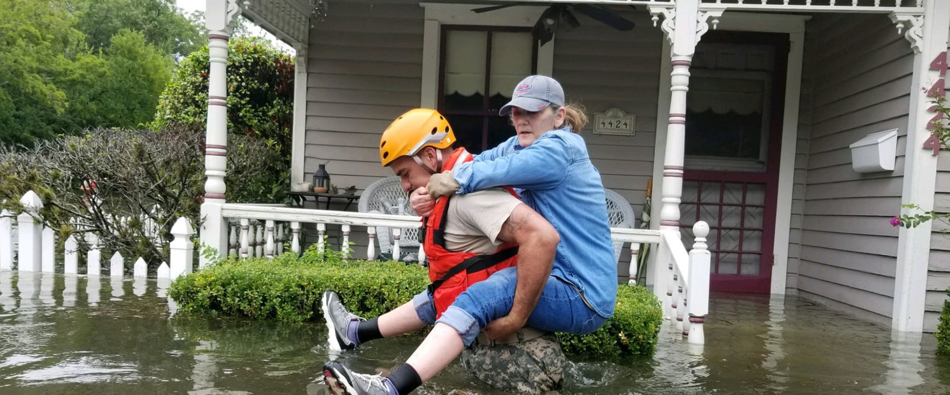 The Role of Political Officials in Southeast Texas in Disaster Relief Efforts